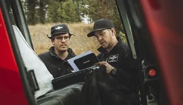 Helikopterpilot sökes